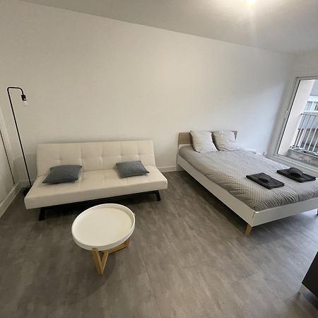 Logement Neuf A Proximite Du Centre Ville Avec Parking ليموج المظهر الخارجي الصورة