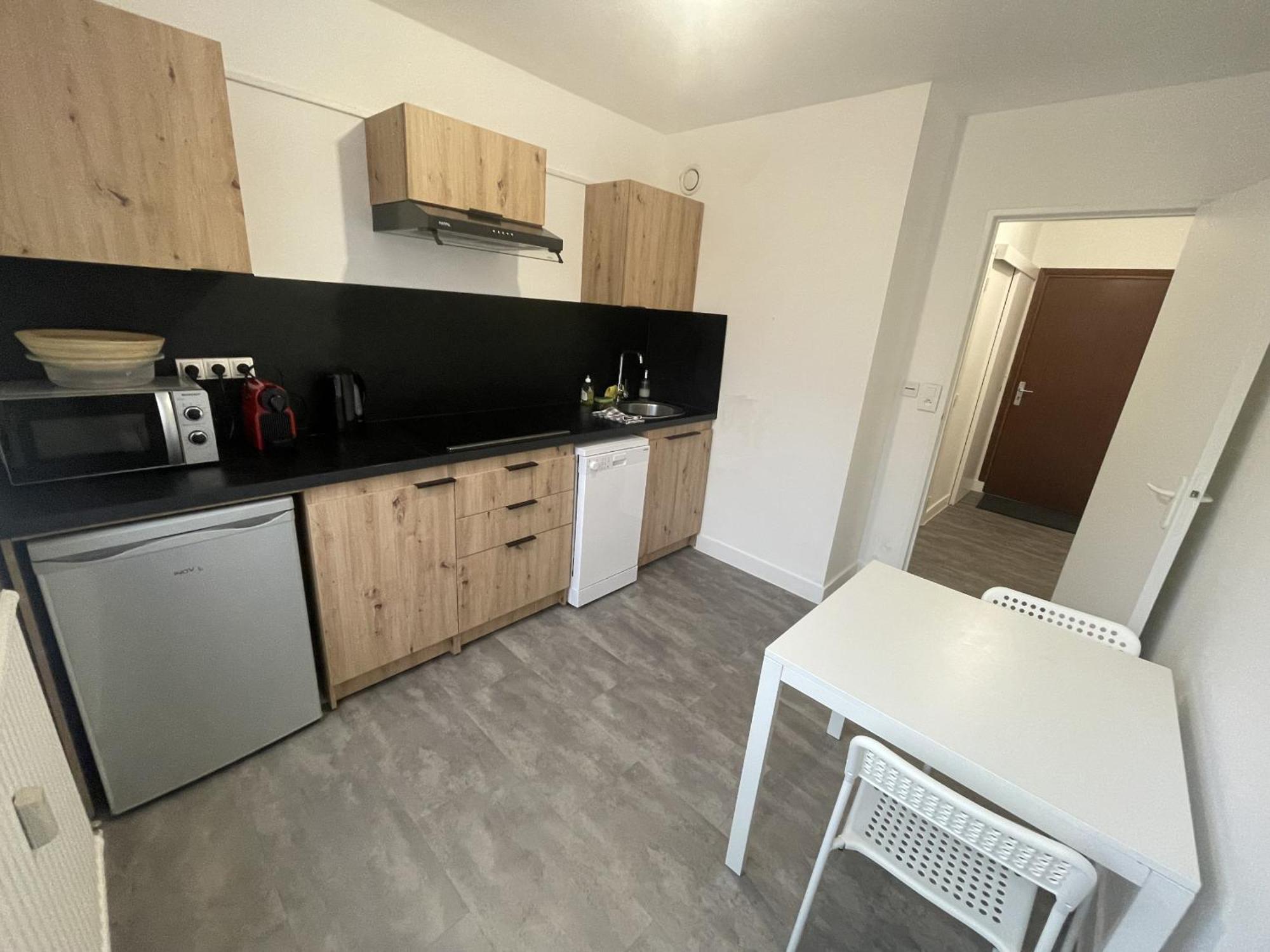 Logement Neuf A Proximite Du Centre Ville Avec Parking ليموج المظهر الخارجي الصورة